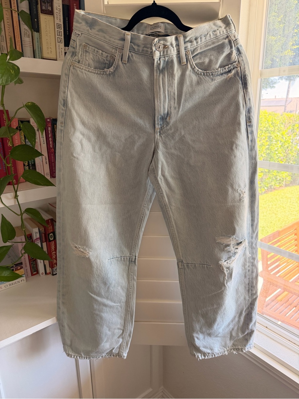 Citizens Of Humanity Light Blue Relaxed Distressed Jeans